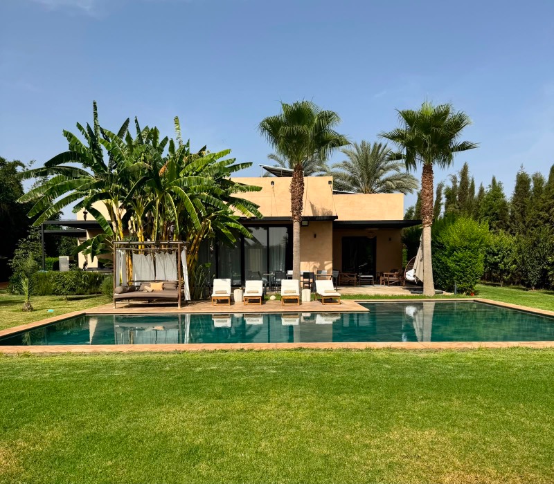 Piscine familiale sans vis à vis
