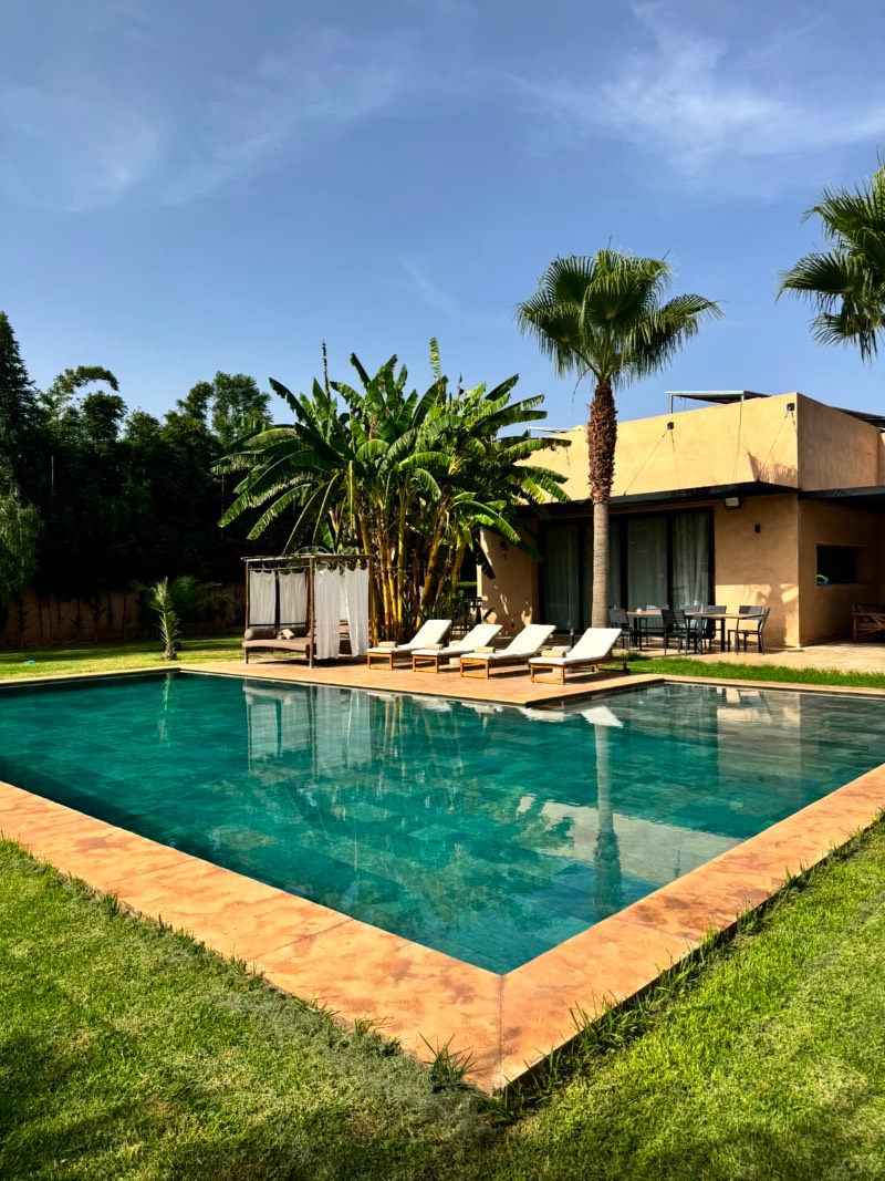 Piscine familiale sans vis à vis 3