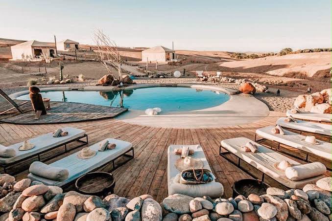 Inara Camp — Day pass piscine 2